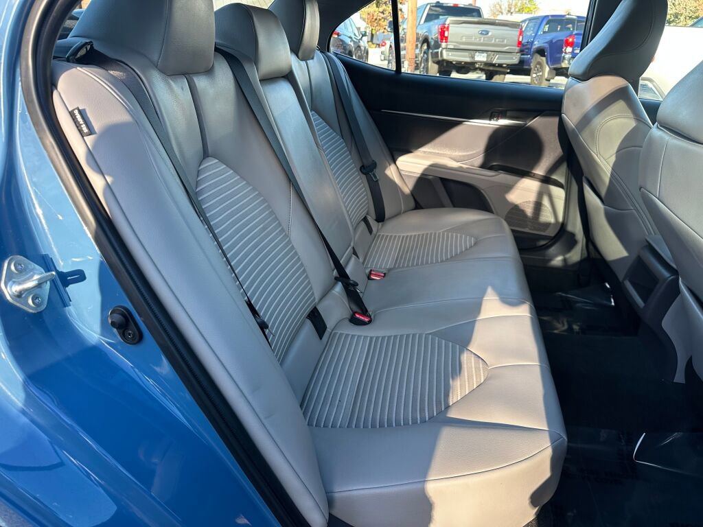 Used 2023 Toyota Camry SE image 25