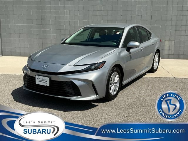 Used 2025 Toyota Camry LE FWD image 1