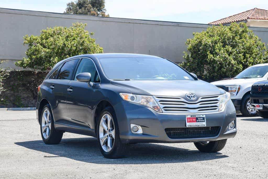 Used 2010 Toyota Venza FWD image 3