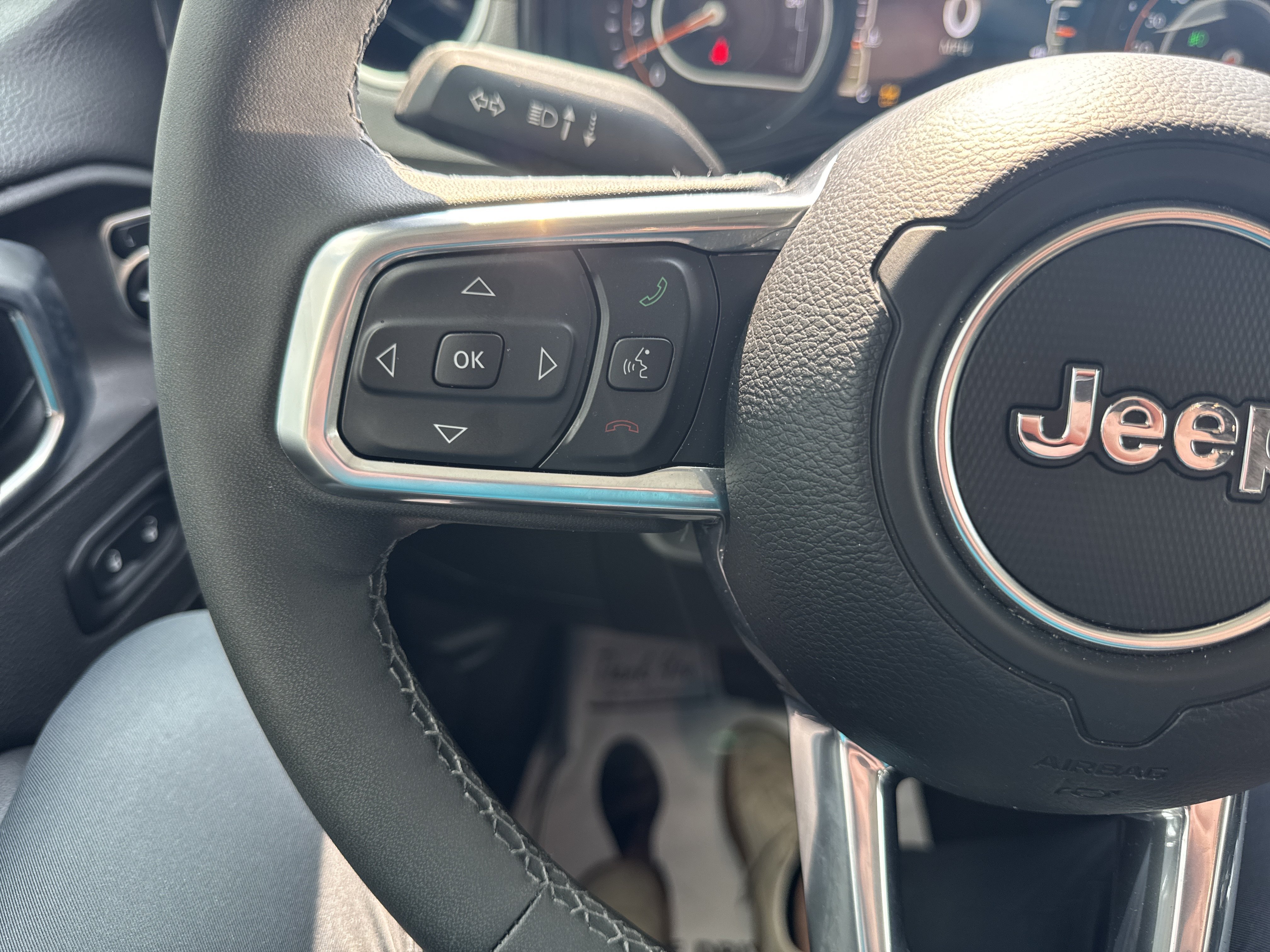 Used 2026 Jeep Wrangler Unlimited Sahara AWD/4WD image 18
