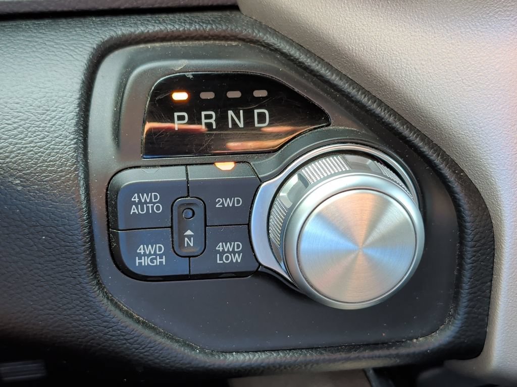 Used 2019 RAM 1500 Laramie w/ Sport Appearance Package AWD/4WD image 24