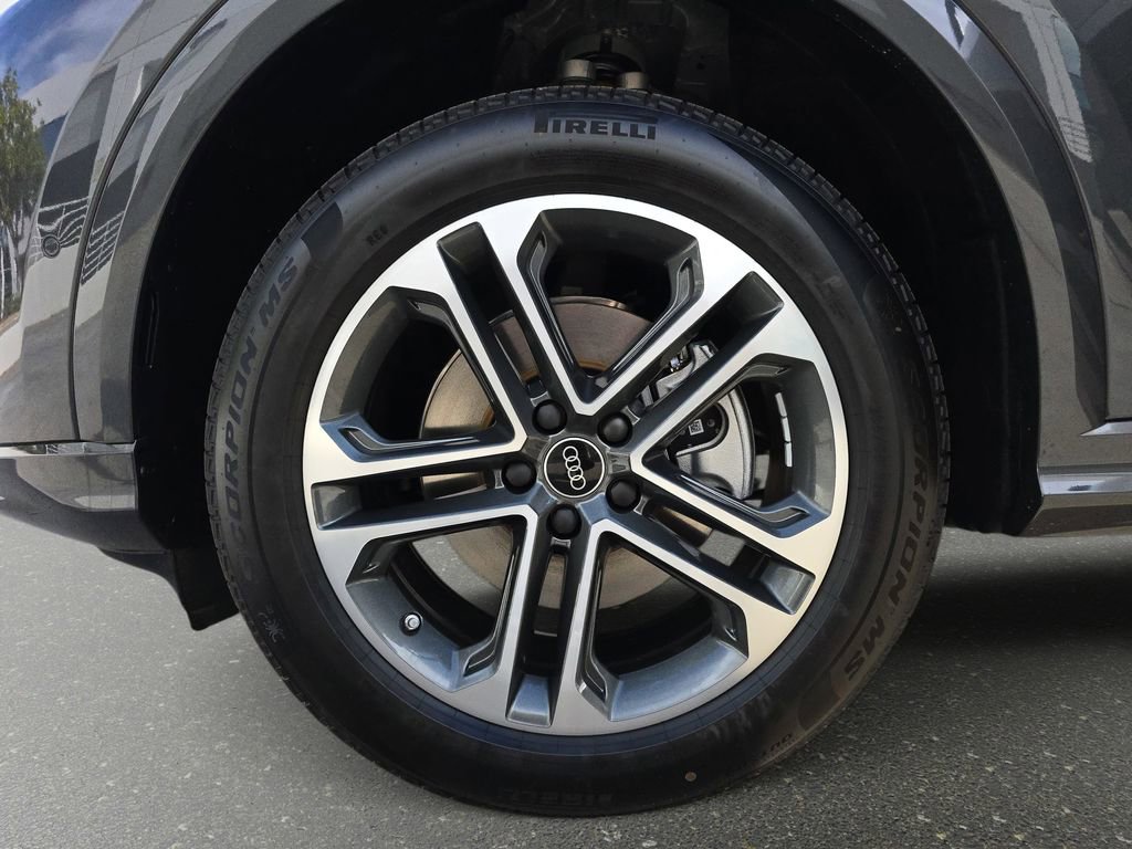 New 2026 Audi Q5 Premium Plus image 33