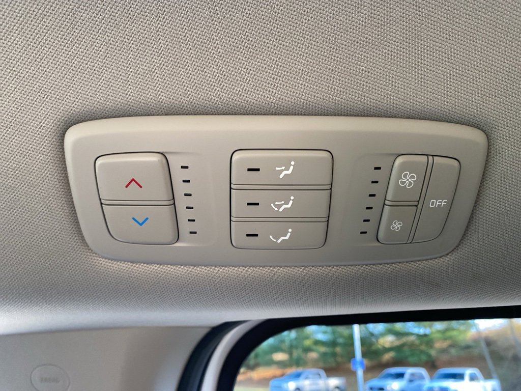 Certified 2022 Kia Carnival LX image 20