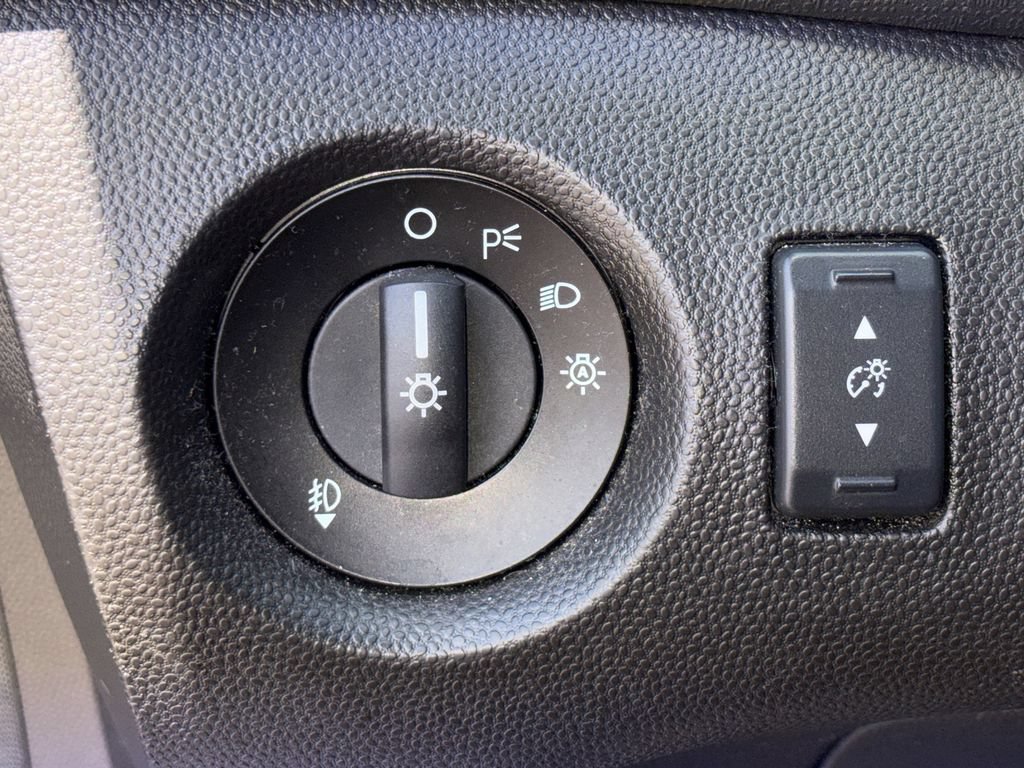 Used 2019 Ford Fiesta SE w/ Equipment Group 201A FWD image 22
