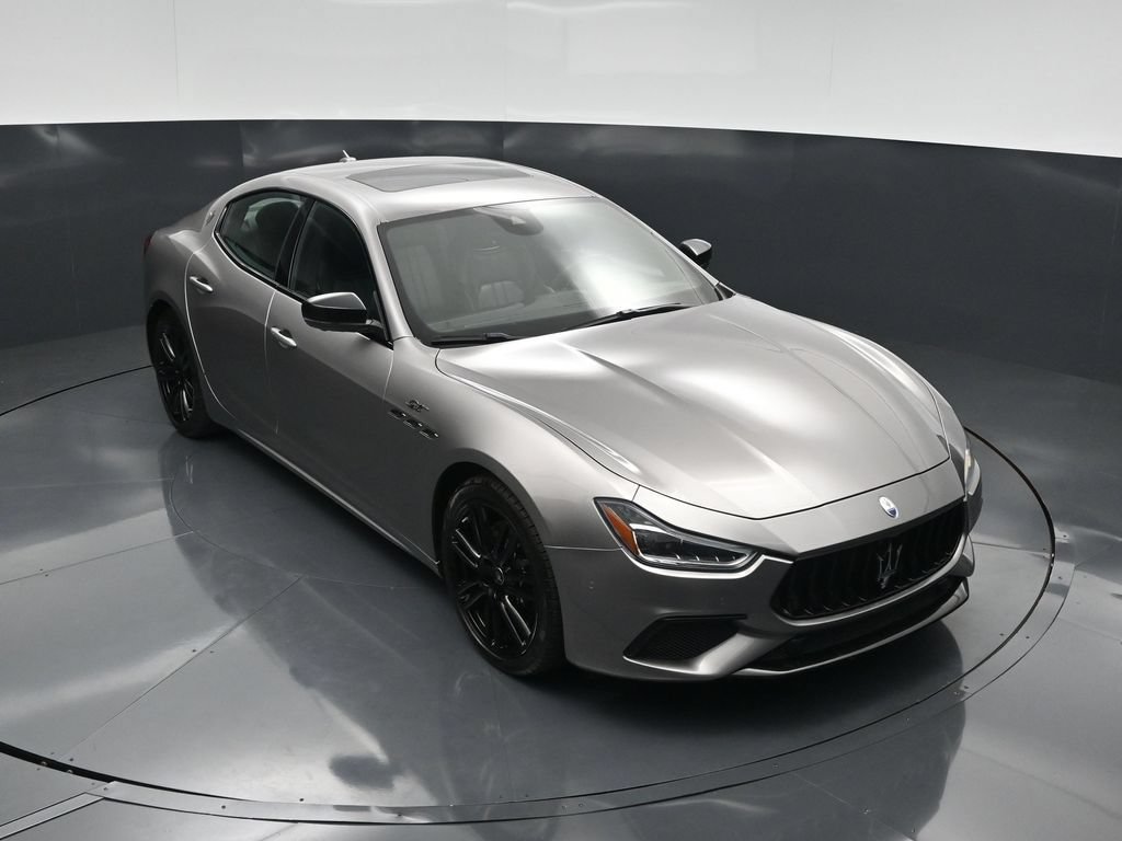 Used 2022 Maserati Ghibli GT RWD image 37