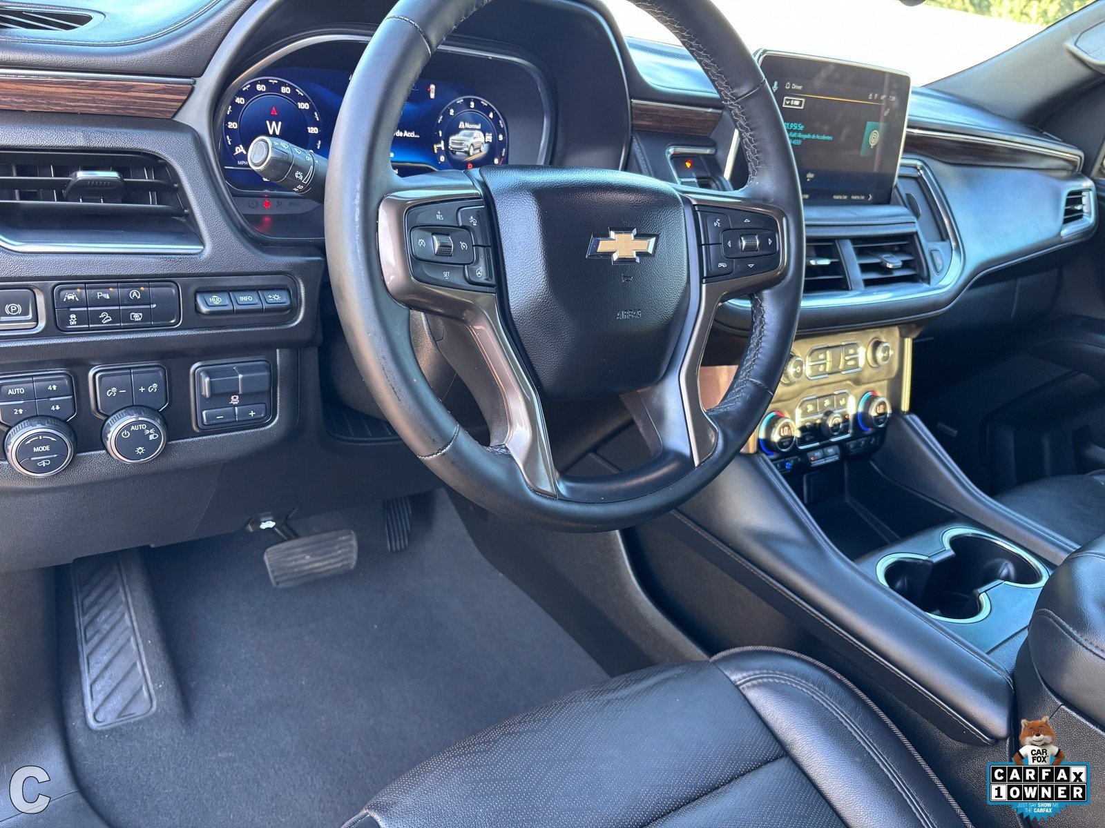 Certified 2024 Chevrolet Tahoe High Country AWD/4WD image 16
