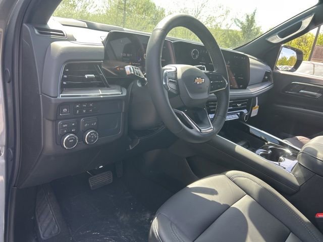New 2026 Chevrolet Suburban LT w/ Comfort Package image 9