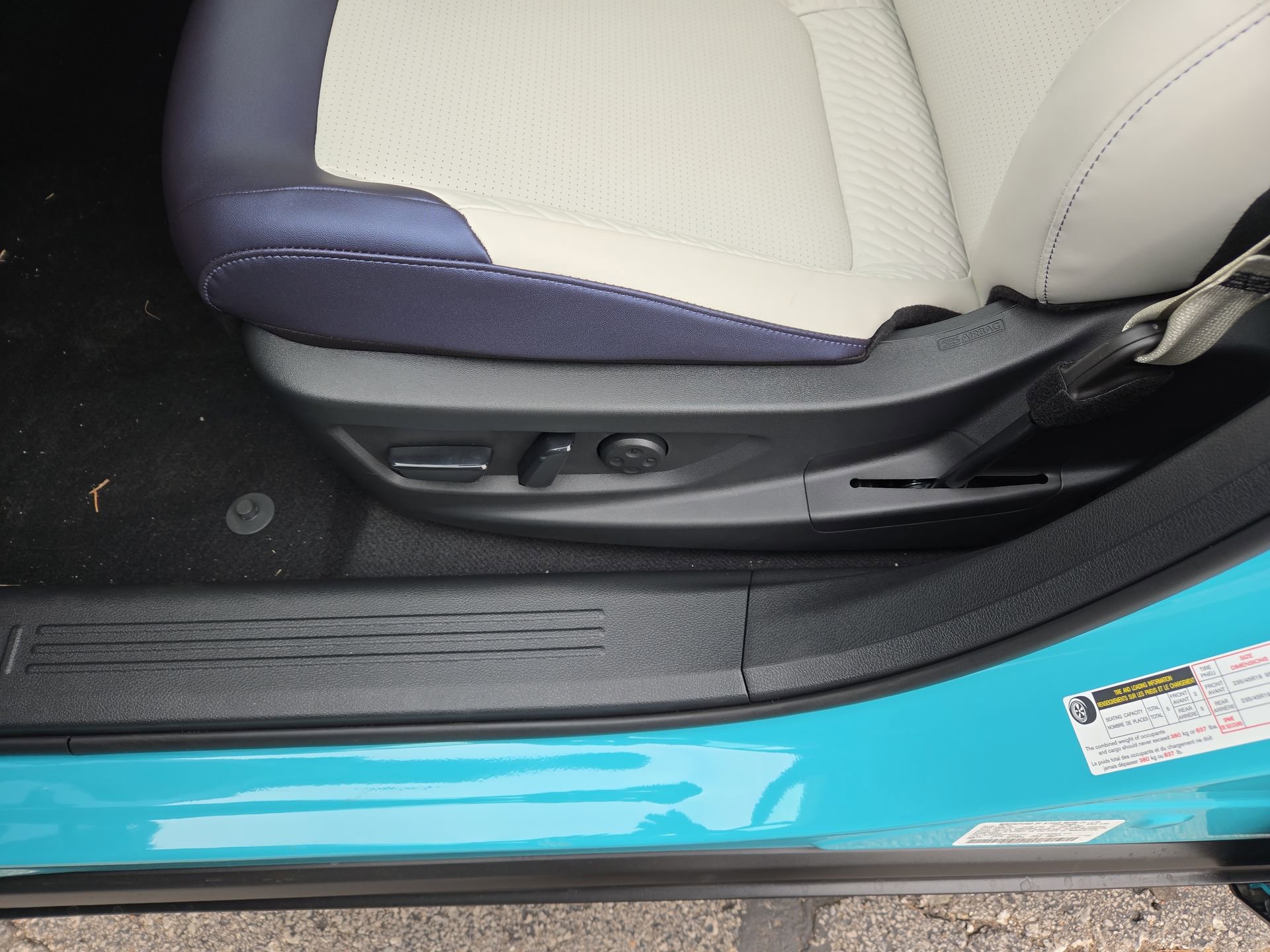 New 2026 Nissan Leaf Platinum+ image 32