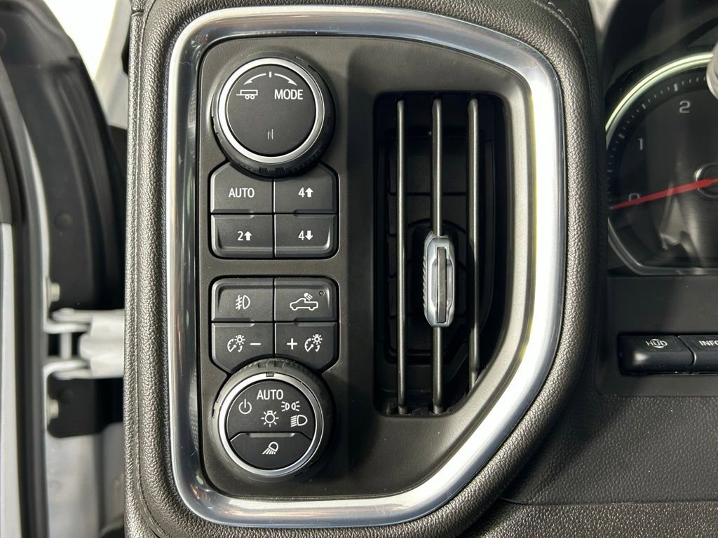 Used 2022 Chevrolet Silverado 3500 High Country AWD/4WD image 28