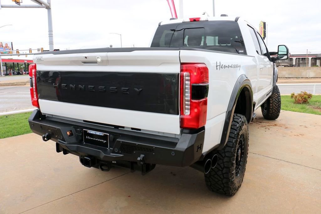 New 2026 Ford F250 Lariat w/ Black Appearance Package AWD/4WD image 8