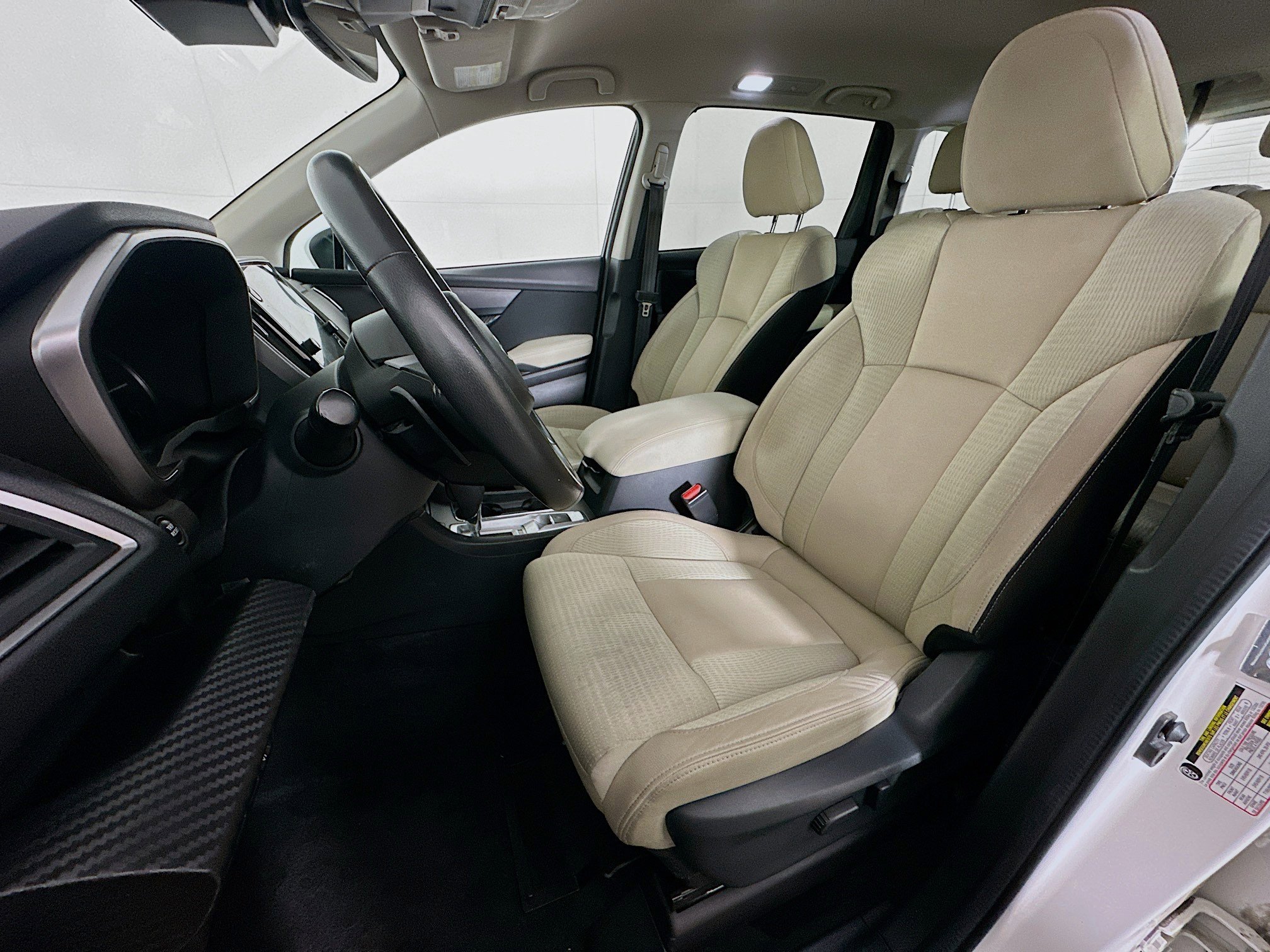 Used 2024 Subaru Ascent Premium w/ Convenience Package image 13