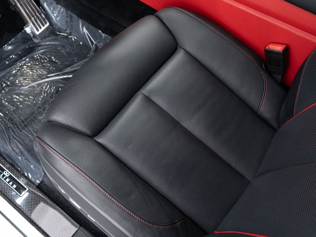 Certified 2024 Rolls-Royce Cullinan Black Badge w/ Dark Exterior Package image 20