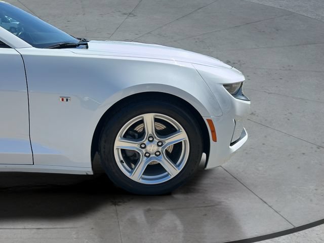 Certified 2023 Chevrolet Camaro LT RWD image 30
