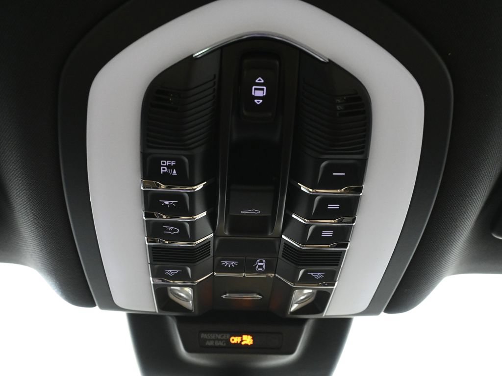 New 2026 Porsche Macan AWD/4WD image 21