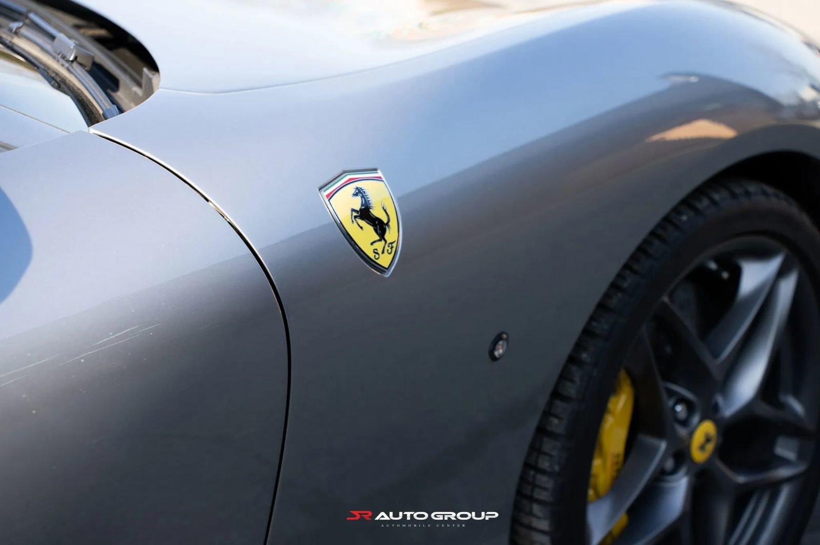 Used 2021 Ferrari Roma image 9