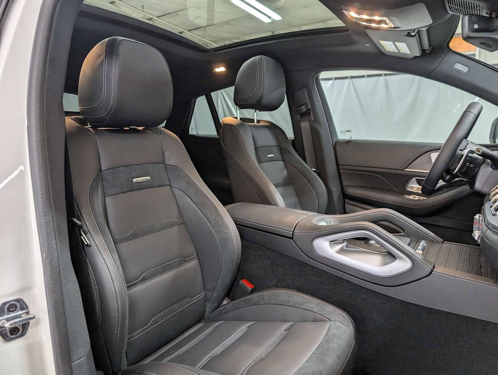 New 2025 Mercedes-Benz GLE 53 AMG AMG GLE 53 image 13