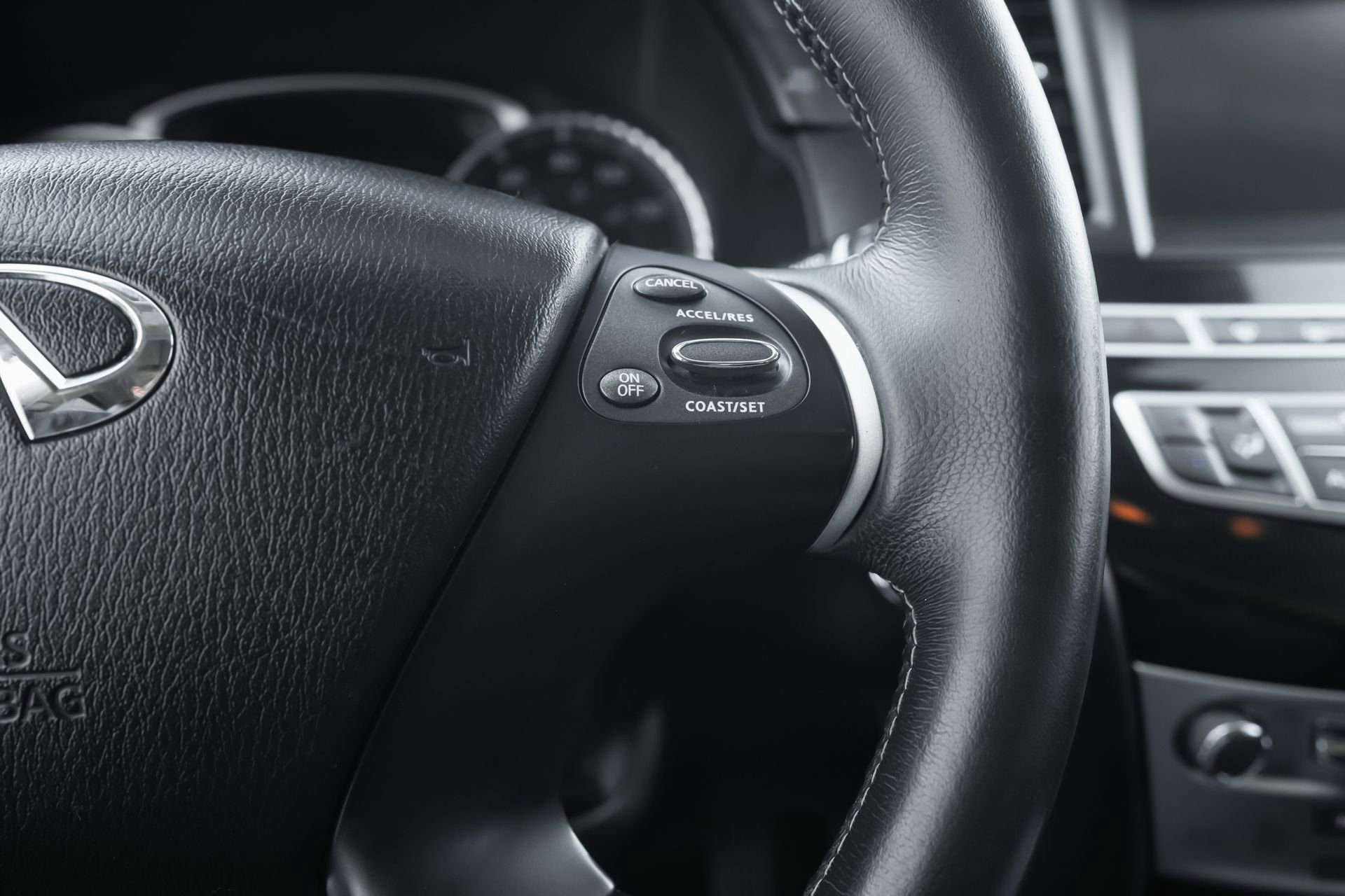 Used 2020 INFINITI QX60 Luxe w/ Essential Package image 20