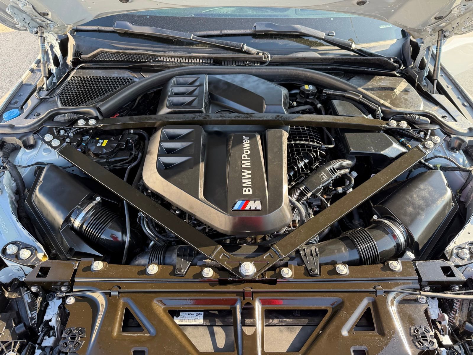 Used 2022 BMW M4 xDrive Competition w/ M Carbon Exterior Package image 26