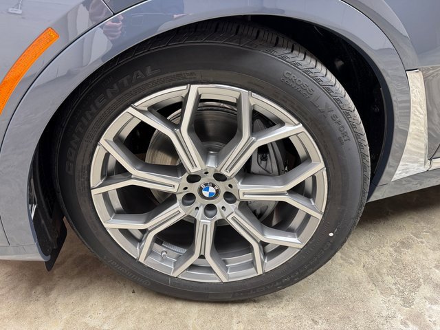 Used 2026 BMW X7 xDrive40i image 29