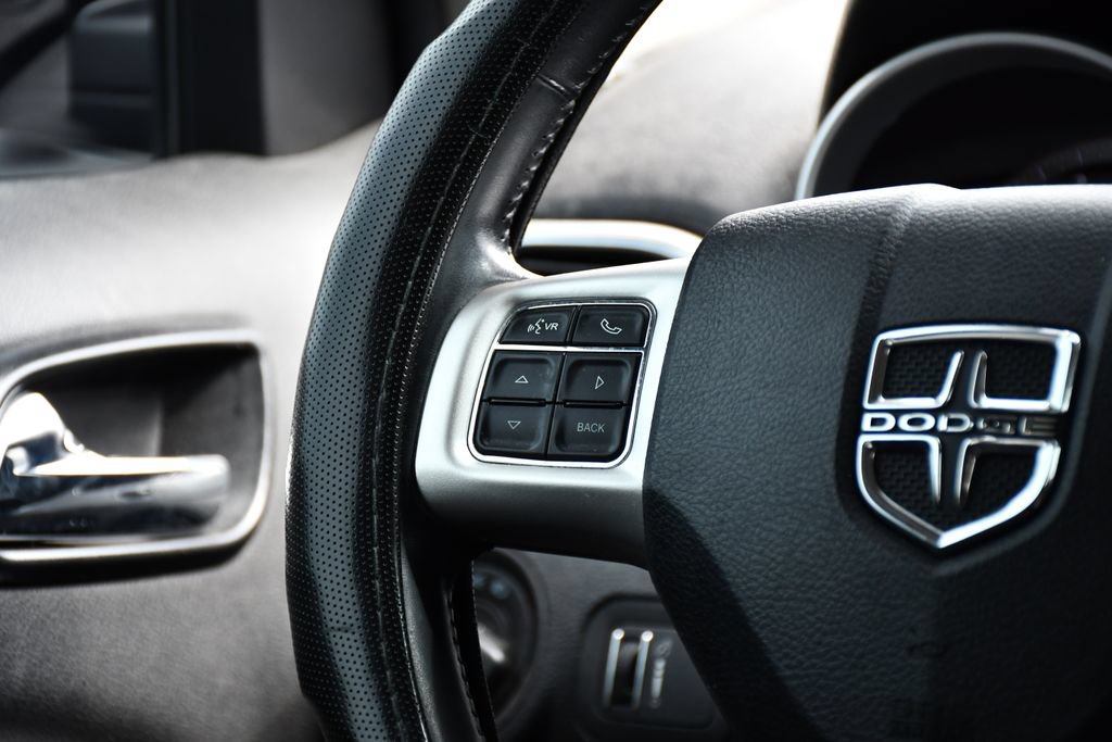 Used 2019 Dodge Journey SE w/ Connectivity Group FWD image 21