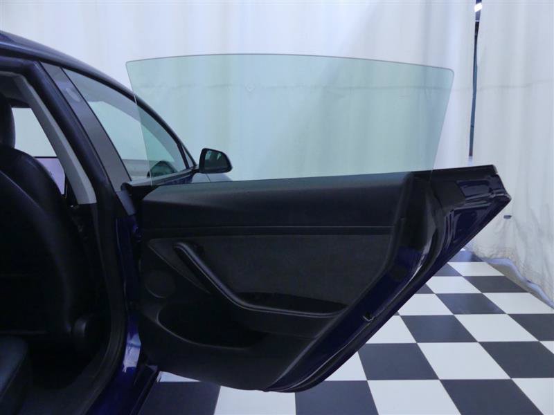 Used 2023 Tesla Model 3 Long Range AWD/4WD image 28