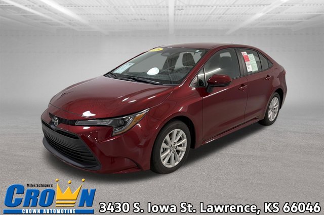 Used 2026 Toyota Corolla LE FWD video 1