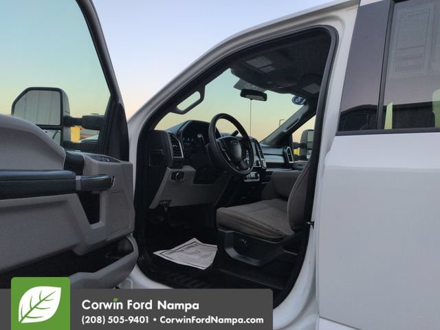 Used 2018 Ford F350 XLT w/ FX4 4x4 Off Road Package image 9