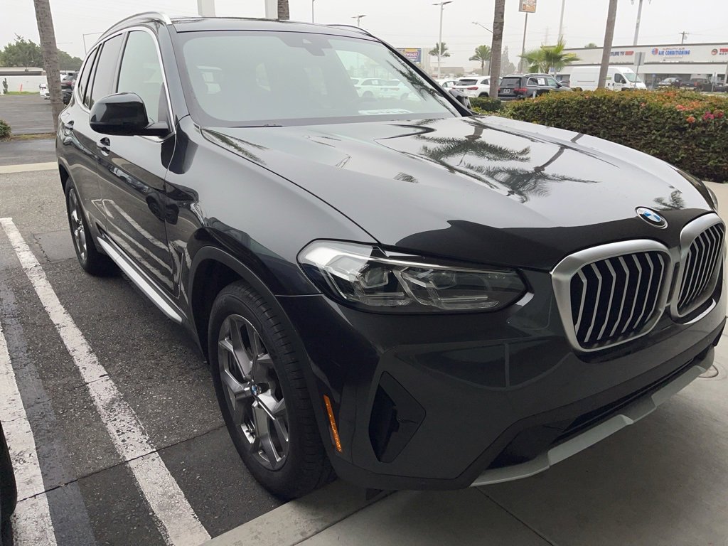 Used 2023 BMW X3 sDrive30i w/ Convenience Package image 2