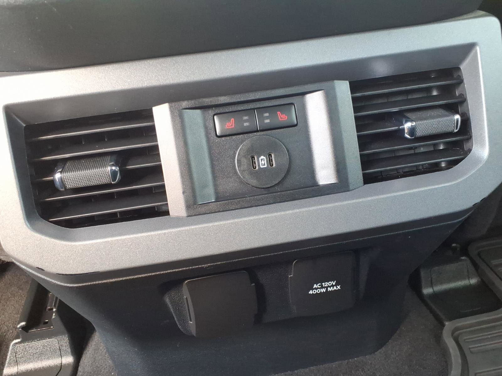 Used 2023 Ford F250 Lariat w/ Lariat Ultimate Package image 30