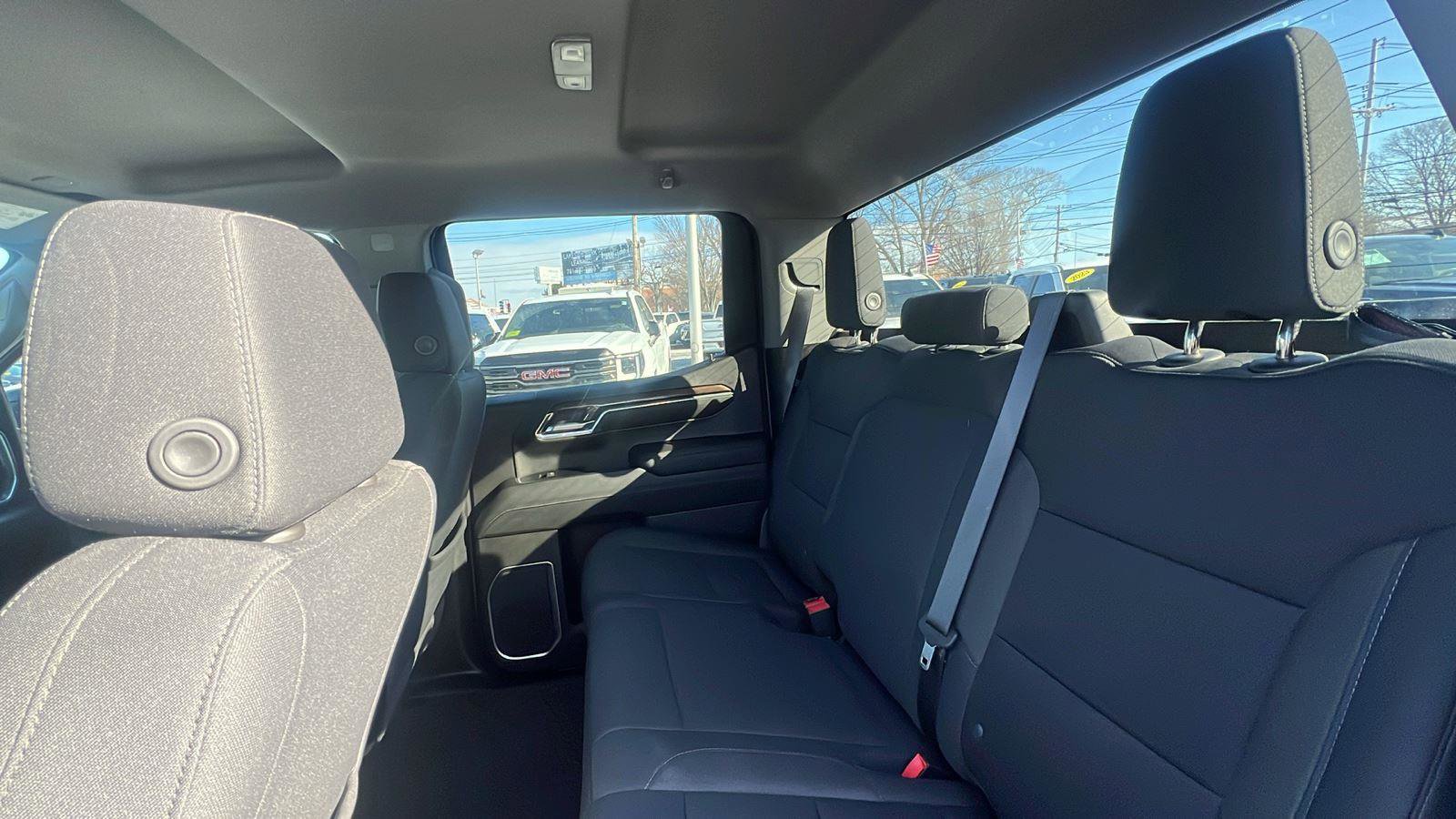 Used 2022 Chevrolet Silverado 1500 LT Trail Boss w/ Protection Package image 28