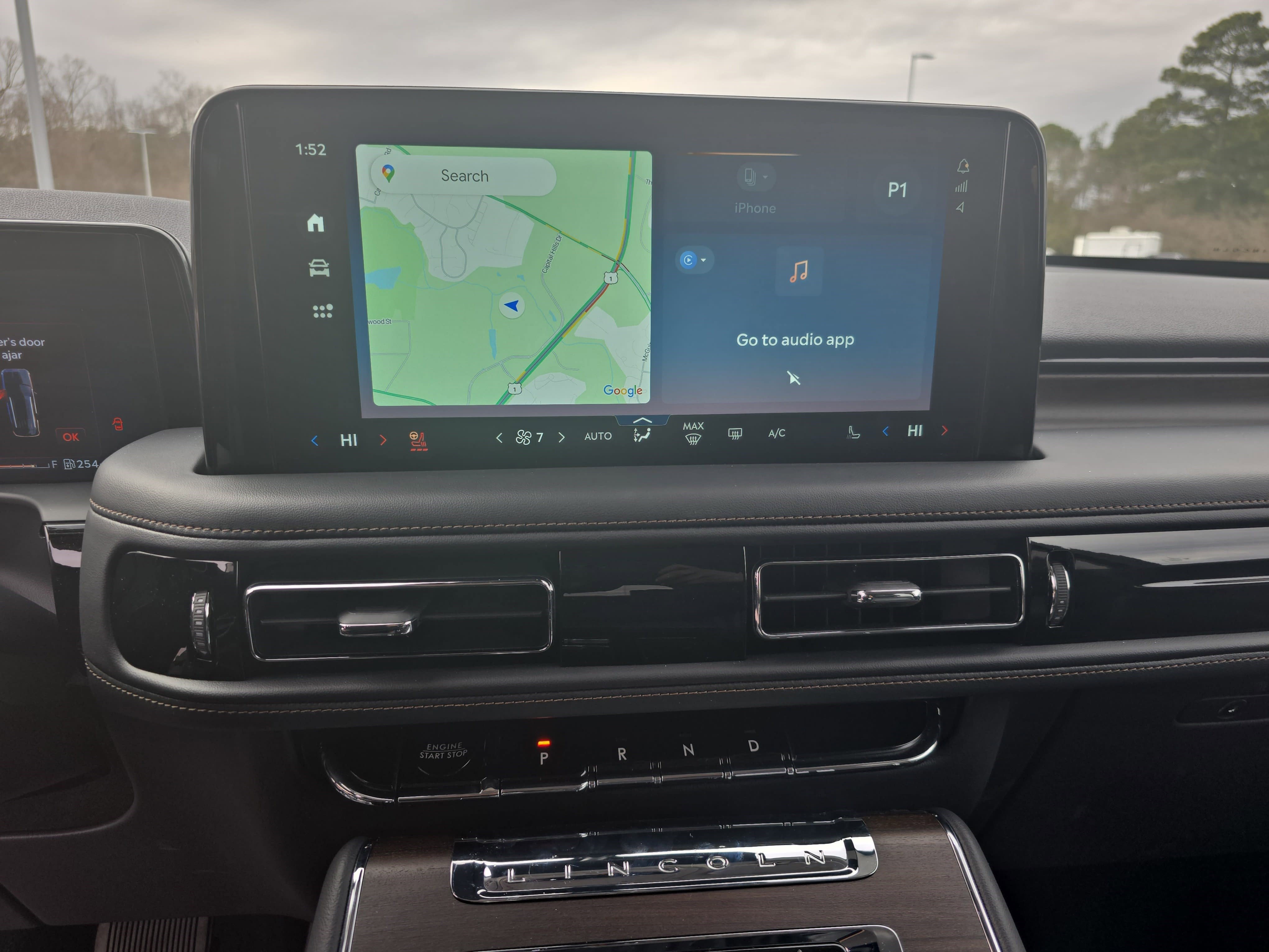 Used 2025 Lincoln Aviator Reserve w/ Equipment Group 201A image 20