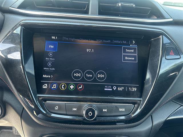 Used 2023 Chevrolet TrailBlazer RS w/ Sun and Liftgate Package image 12