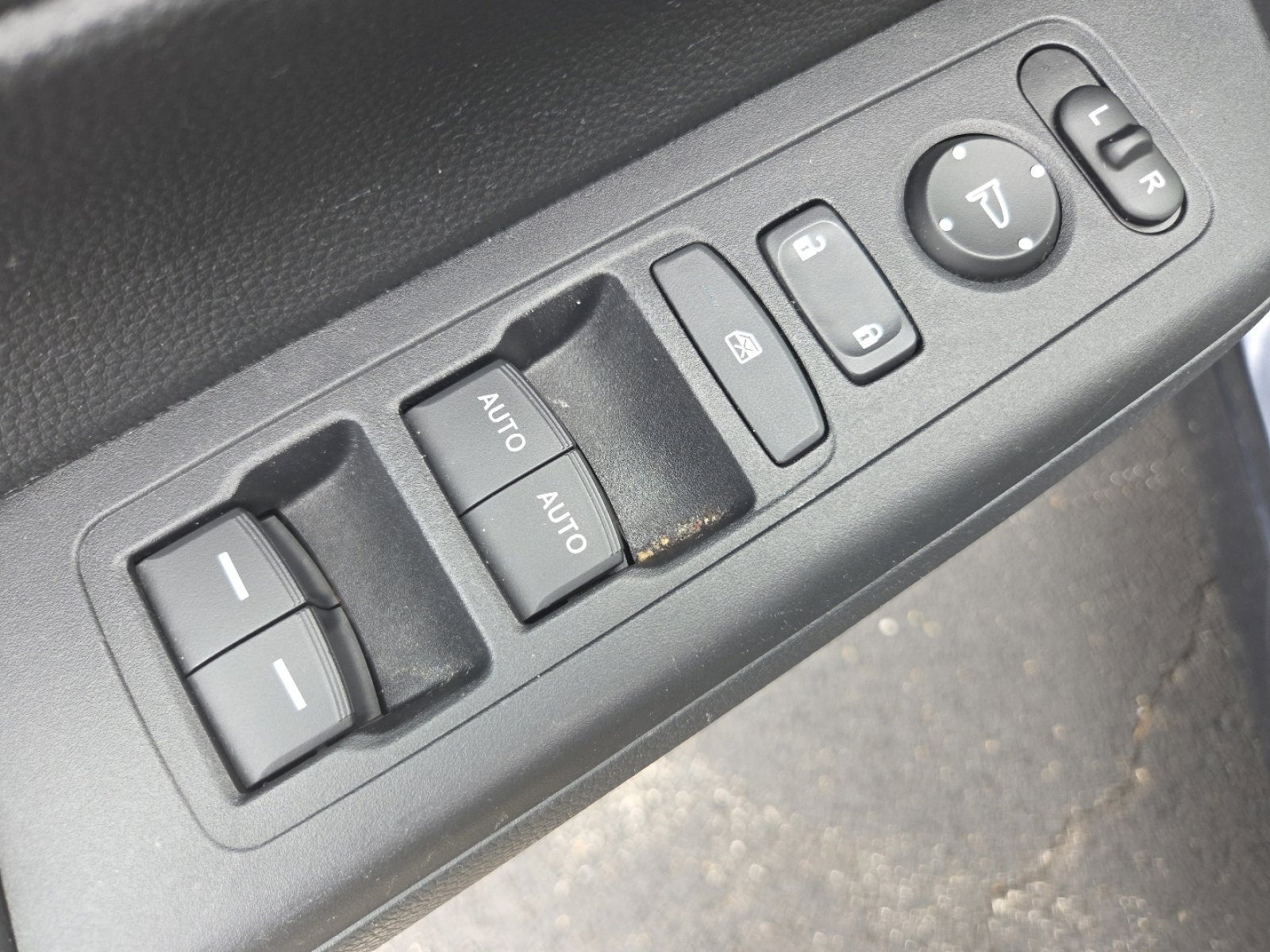 Certified 2024 Honda CR-V EX image 27