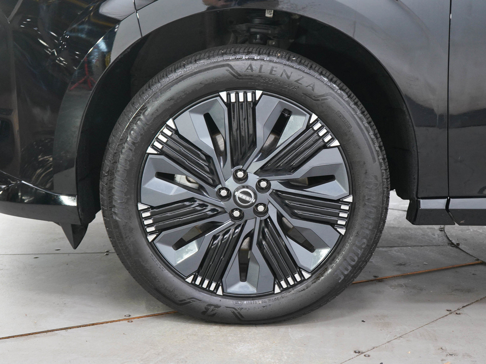 Used 2025 Nissan Murano Platinum AWD/4WD image 30