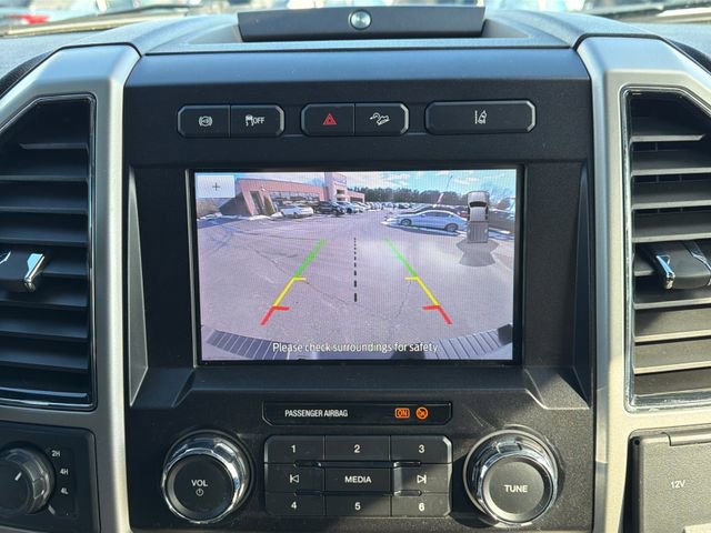 Certified 2020 Ford F350 Lariat w/ Chrome Package image 23