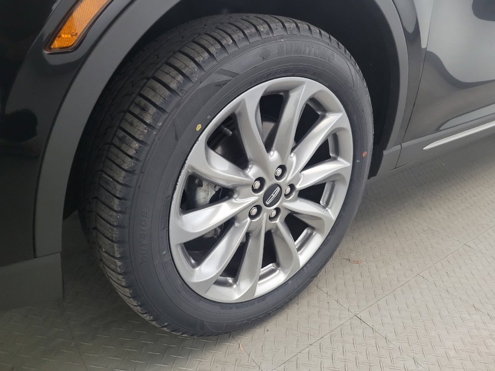 Used 2022 Lincoln Corsair AWD w/ Premium Package image 31