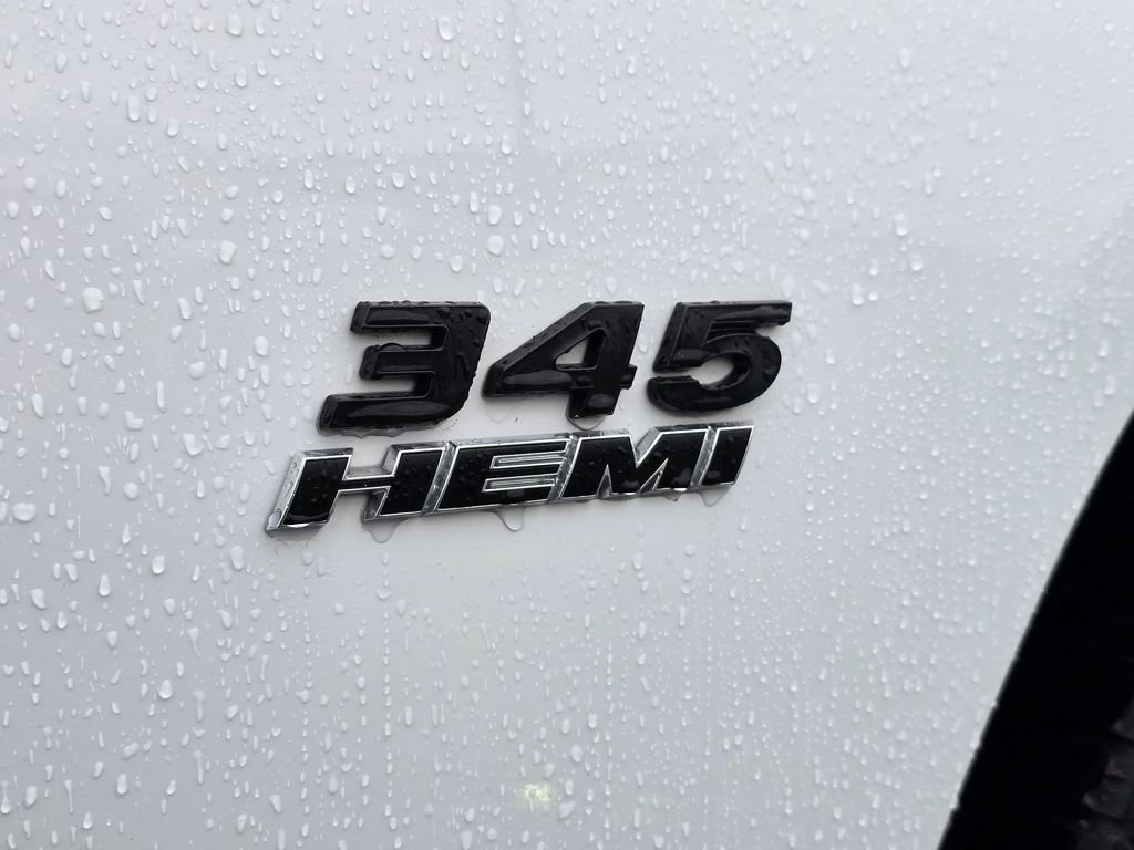 Used 2017 Dodge Charger R/T w/ Plus Group image 13