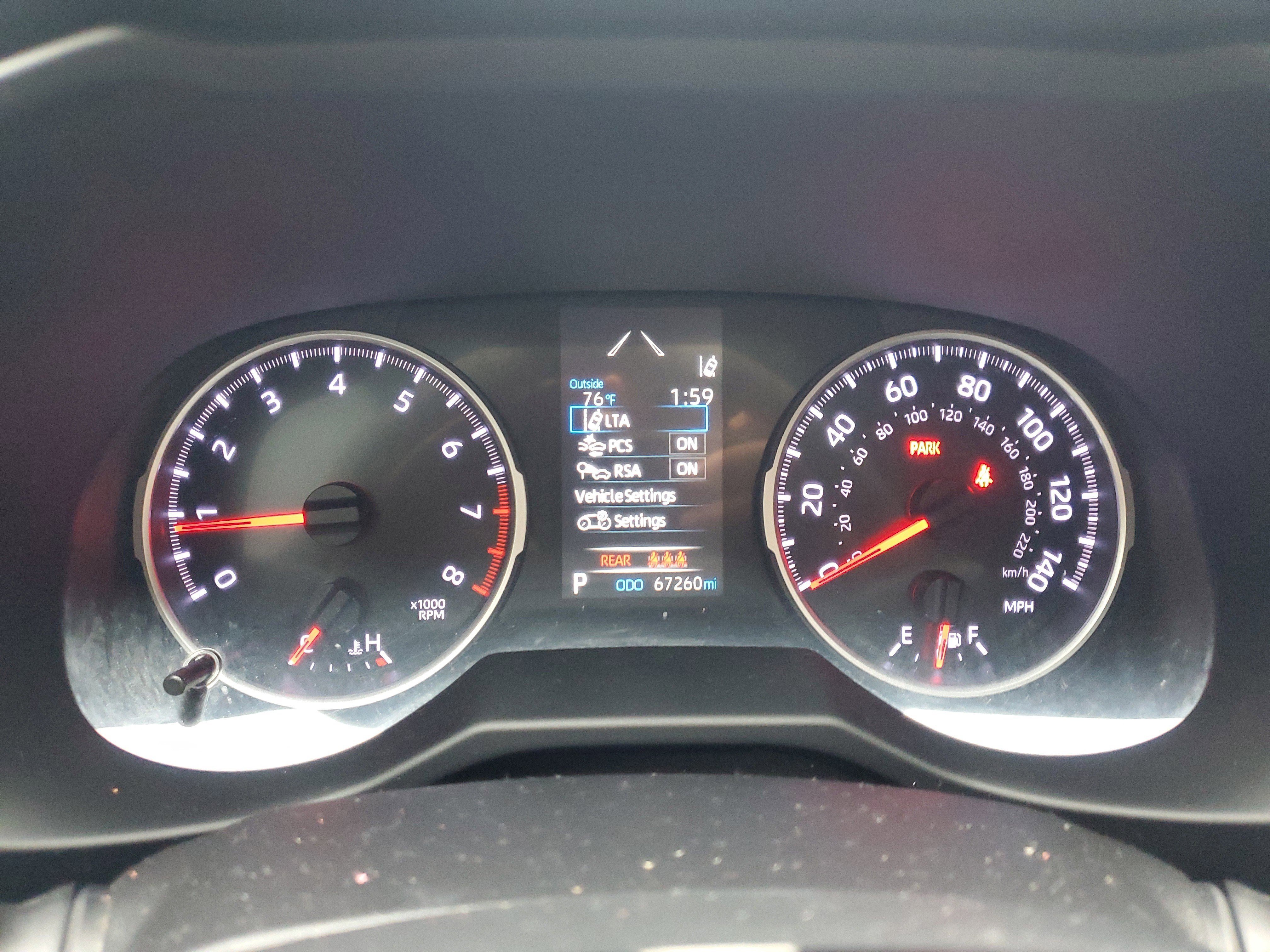 Used 2021 Toyota RAV4 LE image 22