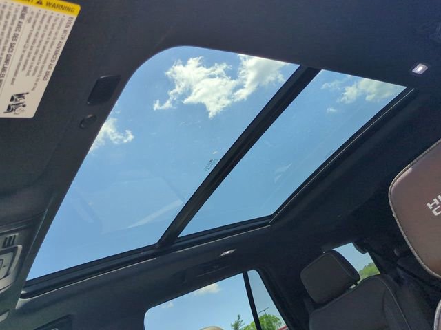 Used 2022 Chevrolet Tahoe High Country AWD/4WD image 20