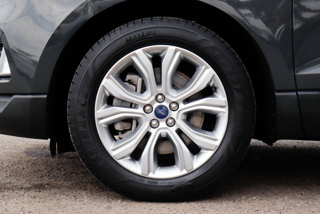 Used 2021 Ford Edge Titanium w/ Cargo Accessory Package image 52