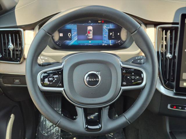 Used 2026 Volvo XC90 B6 Plus w/ Protection Package Premier AWD/4WD image 13