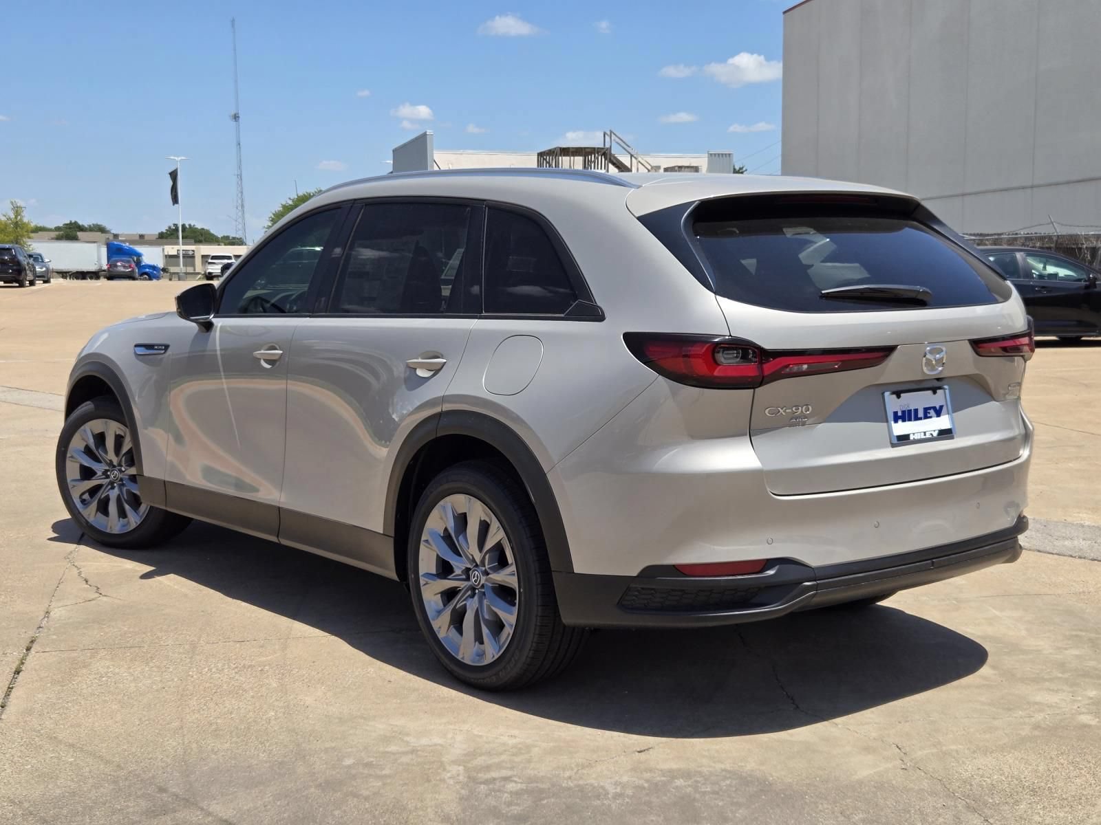 New 2026 MAZDA CX-90 3.3 Turbo w/ Preferred Package AWD/4WD image 4