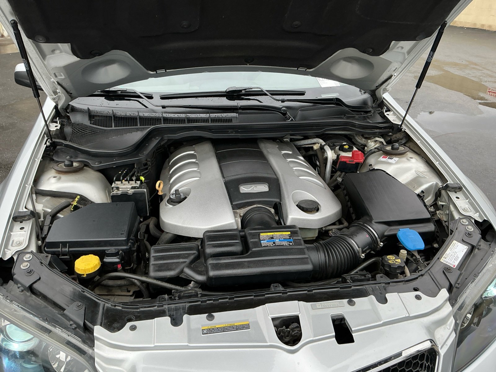 Used 2009 Pontiac G8 GXP image 22