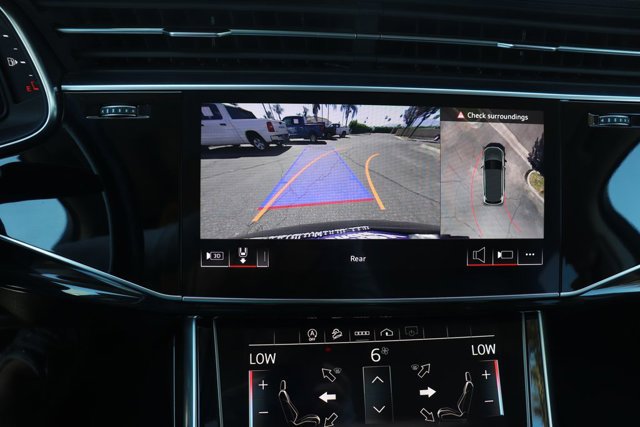 Used 2024 Audi Q7 3.0T Premium Plus image 35