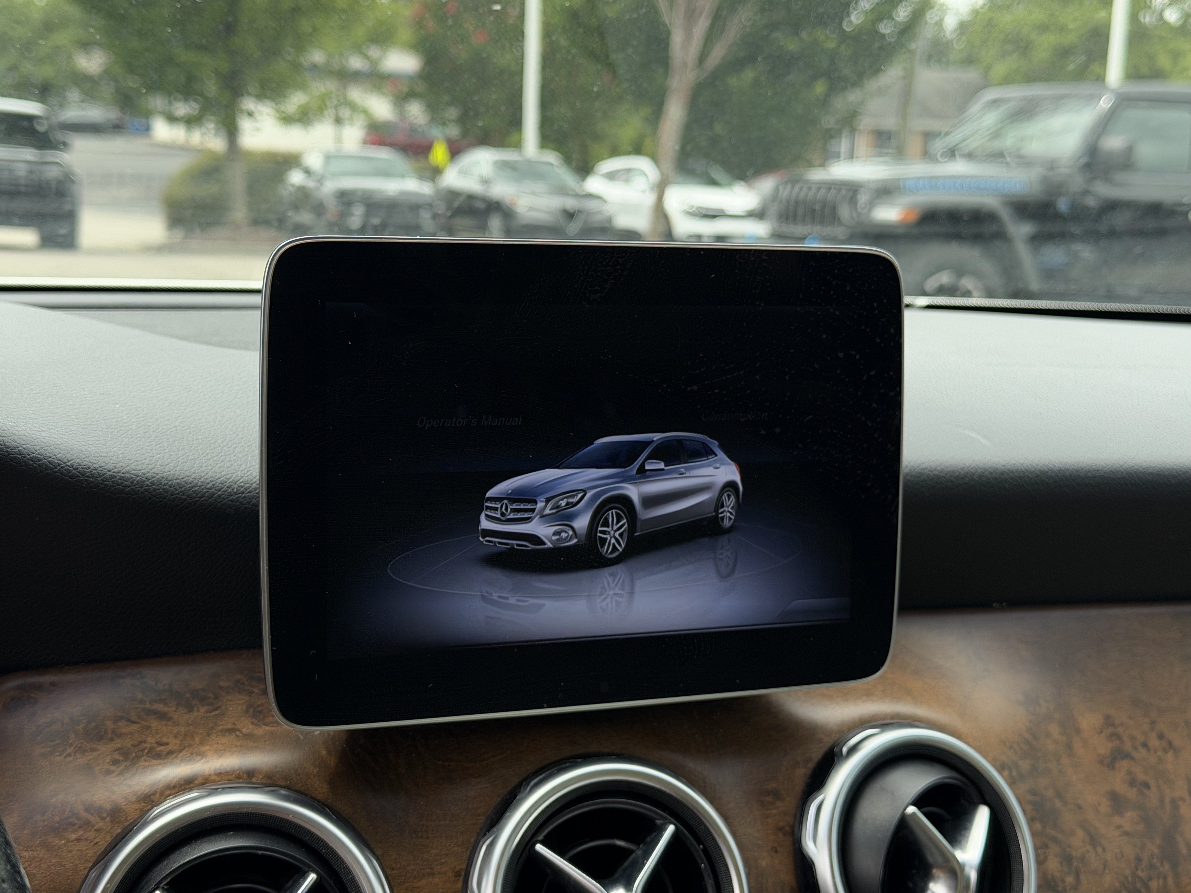 Used 2019 Mercedes-Benz GLA 250 4MATIC image 15