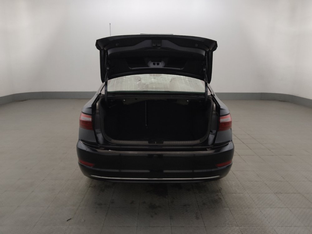 Used 2021 Volkswagen Jetta SEL FWD image 29