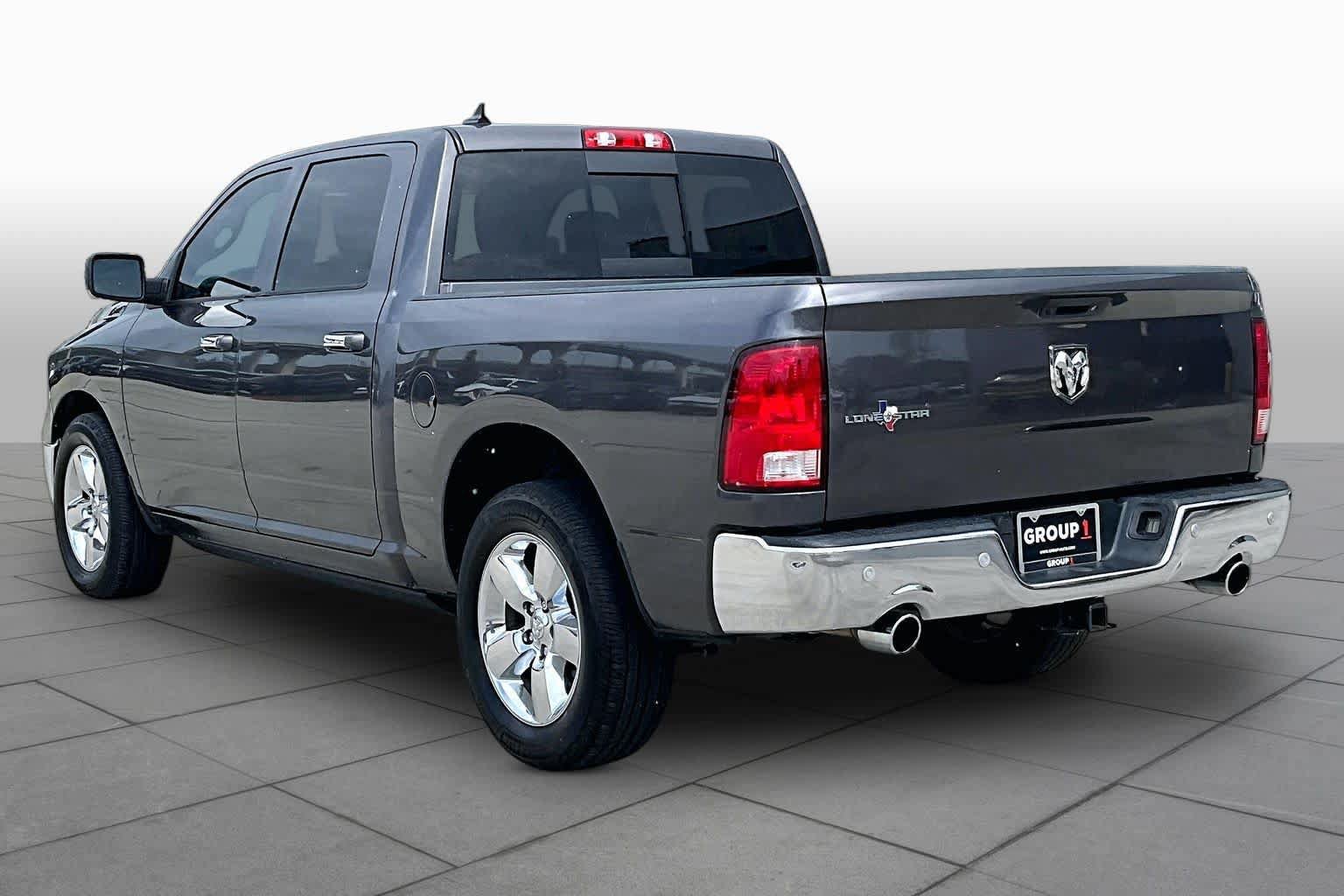 Used 2017 RAM 1500 Lone Star RWD image 10