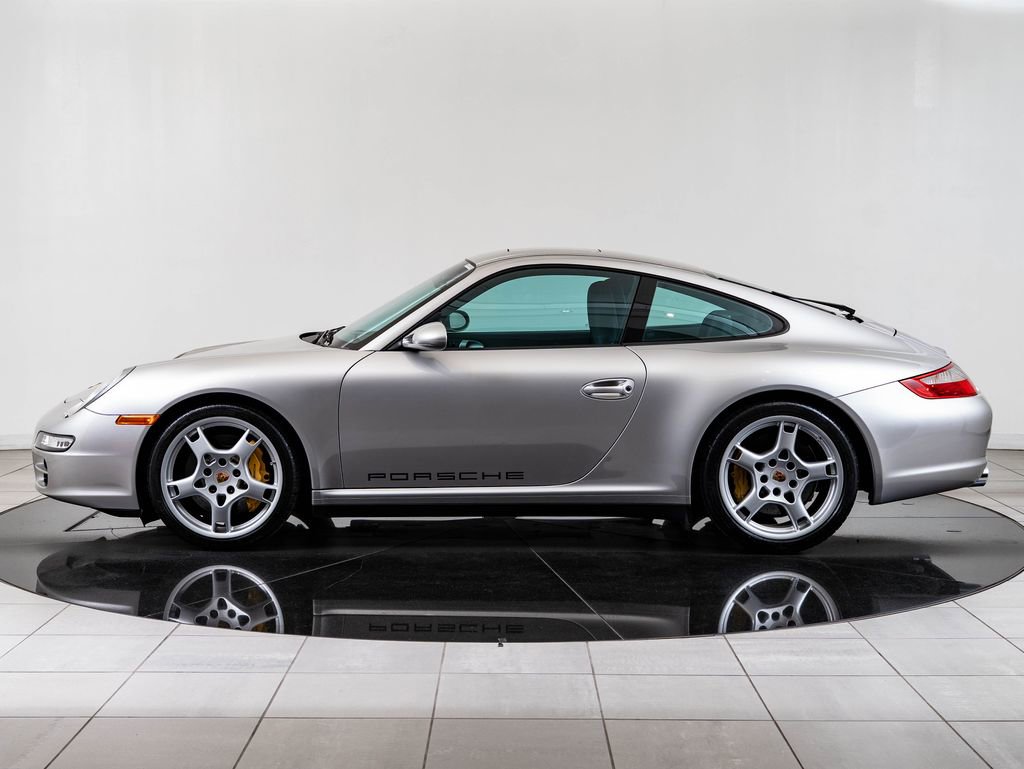 Used 2006 Porsche 911 Carrera 4 AWD/4WD image 2