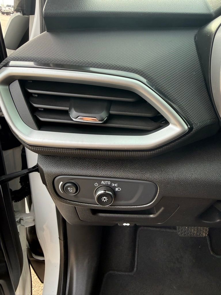 Used 2023 Chevrolet TrailBlazer LS image 24