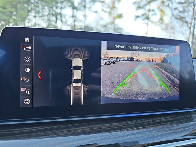 Used 2019 BMW 540i w/ Executive Package image 25